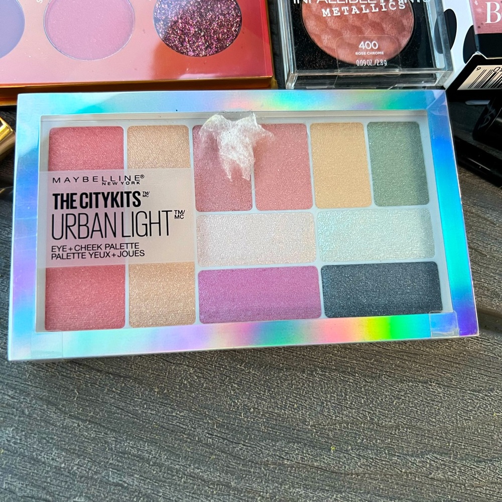 FUN Makeup bundle! - Picture 2 of 12